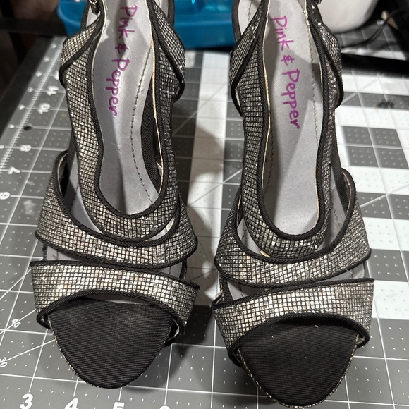 Pink and pepper platform heels - Picture 1 of 4